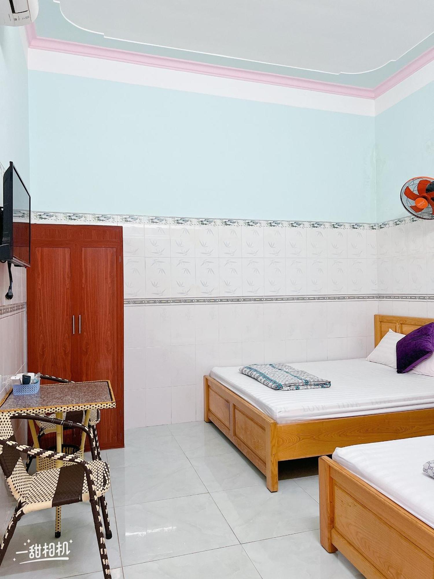 Nha Nghi 72 Hotel Long Hai Bagian luar foto