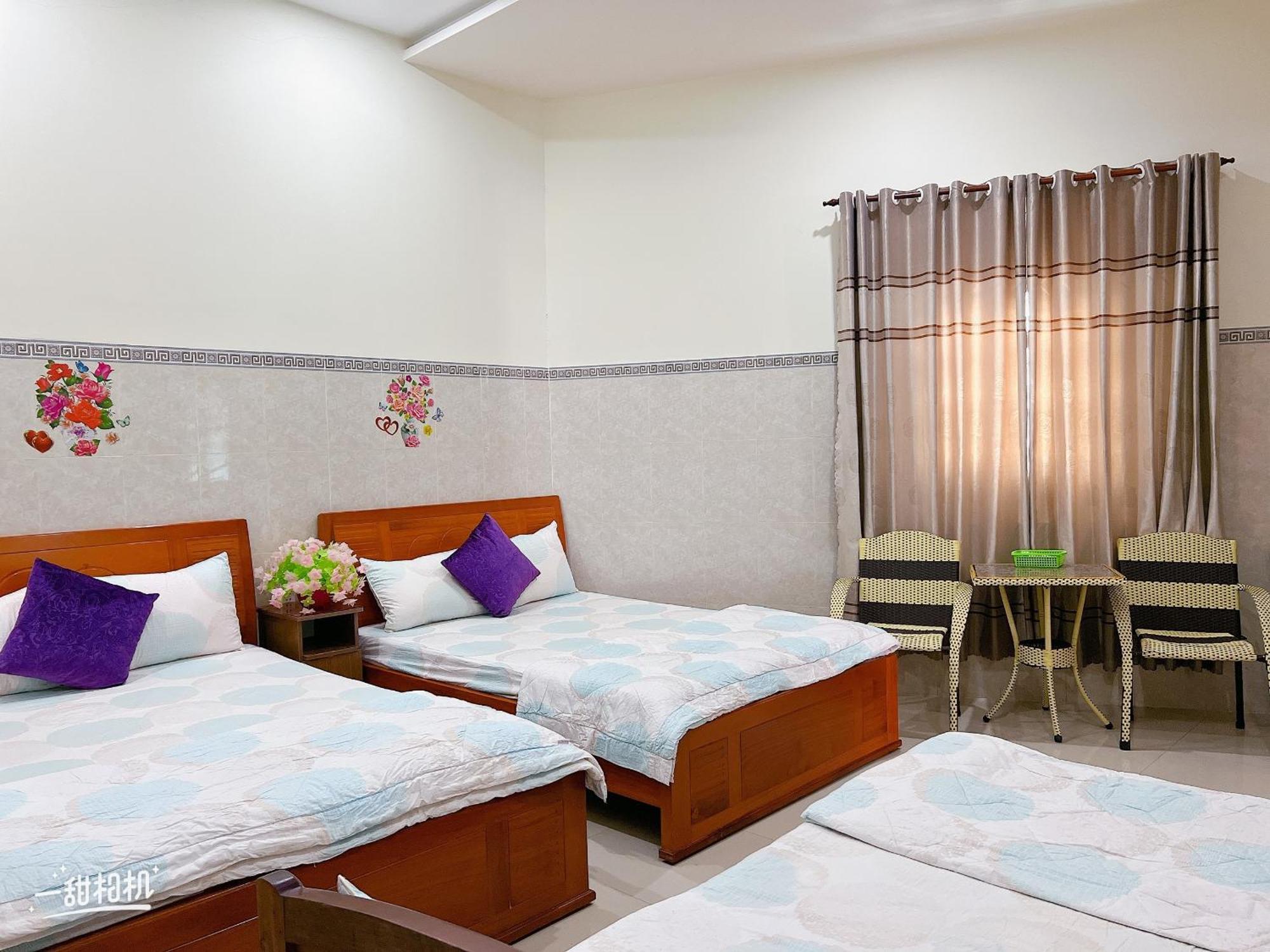 Nha Nghi 72 Hotel Long Hai Bagian luar foto